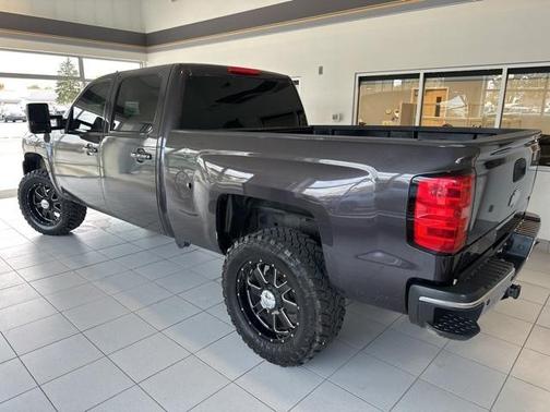 2008 Chevrolet Silverado 2500 Work Truck H/D Crew Cab