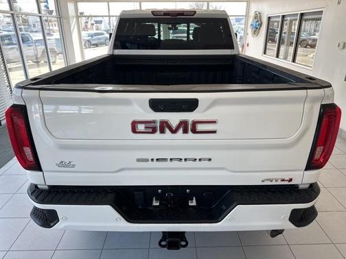 2023 GMC Sierra 2500 AT4