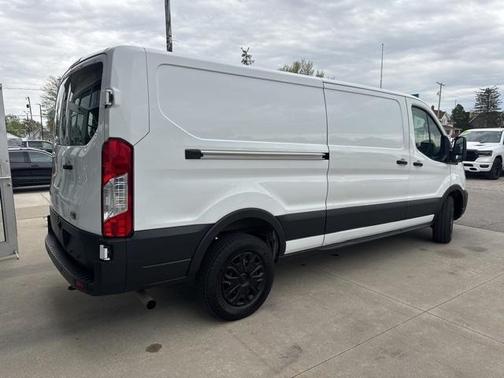 2021 Ford Transit-250 Base