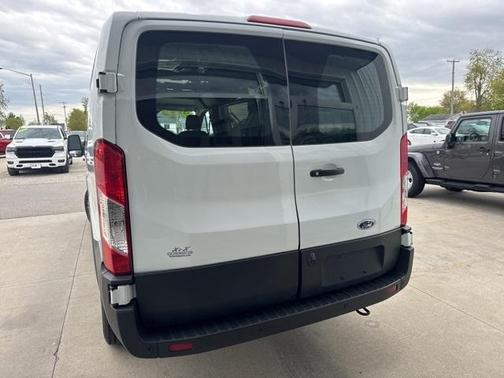 2021 Ford Transit-250 Base