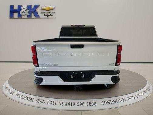 Summit White 2026 Chevrolet Silverado 2500 LTZ