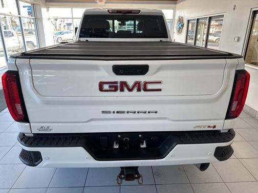2023 GMC Sierra 2500 AT4