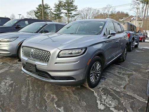 2022 Lincoln Nautilus Standard