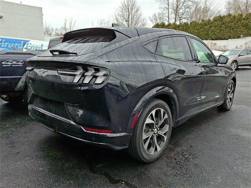 2022 Ford Mustang Mach-E Premium