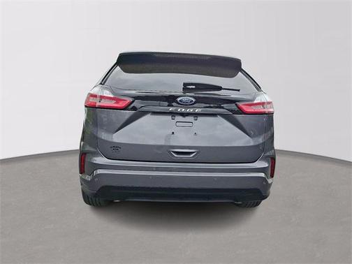 2022 Ford Edge ST Line