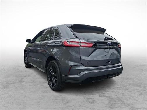 2022 Ford Edge ST Line