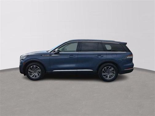 2021 Lincoln Aviator Standard AWD