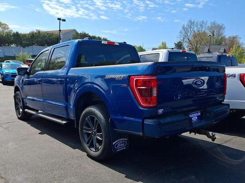 Atlas Blue Metallic 2022 Ford F-150 XLT