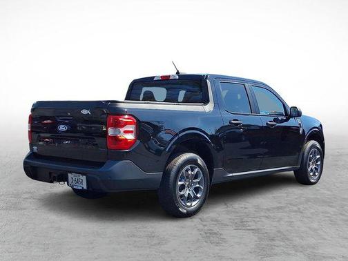 Shadow Black 2025 Ford Maverick XLT