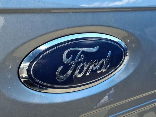 Iconic Silver Metallic 2023 Ford F-150 XLT