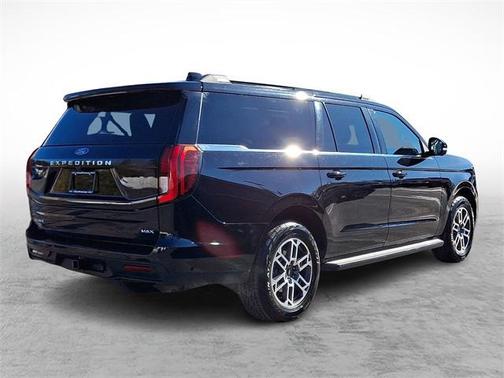 2025 Ford Expedition Max Active 4x4