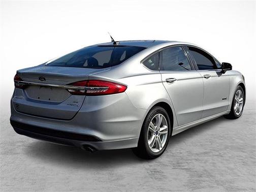 2018 Ford Fusion Hybrid SE