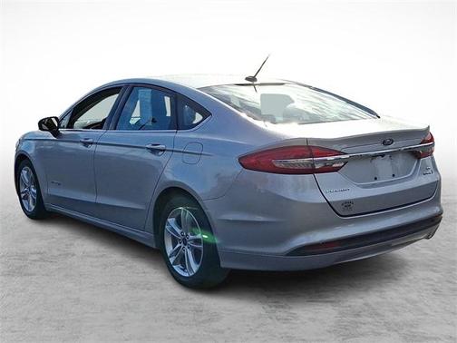 2018 Ford Fusion Hybrid SE