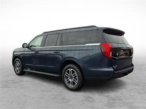 2025 Ford Expedition Max Active 4x4