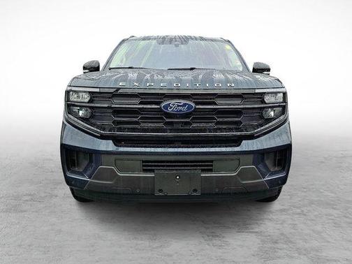 2025 Ford Expedition Max Active 4x4
