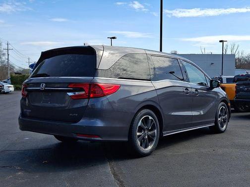 2022 Honda Odyssey Elite