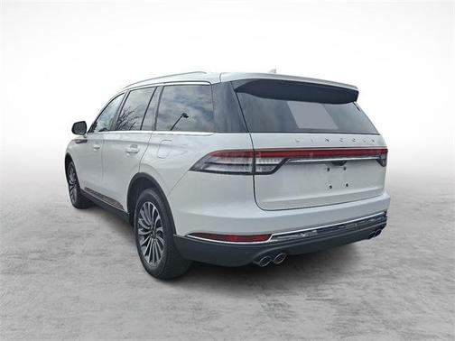 2022 Lincoln Aviator Standard AWD
