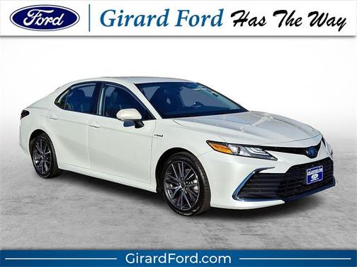 2021 Toyota Camry Hybrid XLE