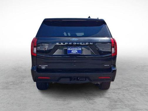 Black Metallic 2025 Ford Expedition Max Active 4x4