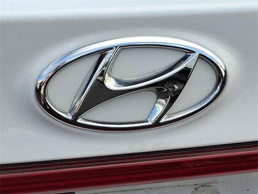 2021 Hyundai SANTA FE SEL 2.4