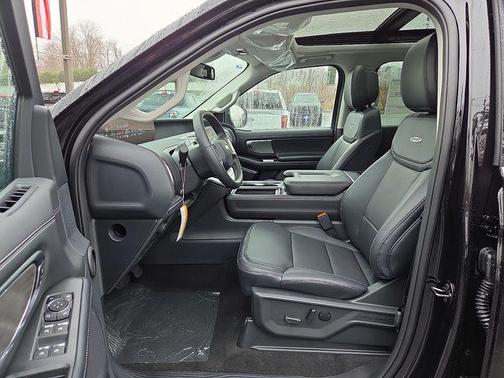 Agate Black Metallic 2026 Ford Expedition Max Platinum