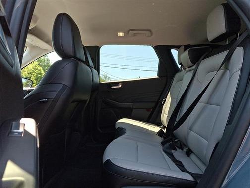 2025 Ford Escape PHEV SE