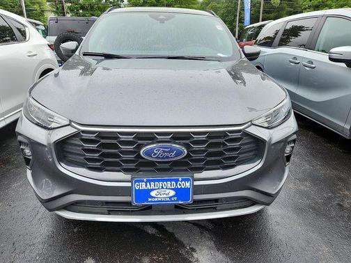 Gray Metallic 2025 Ford Escape ST-Line Select