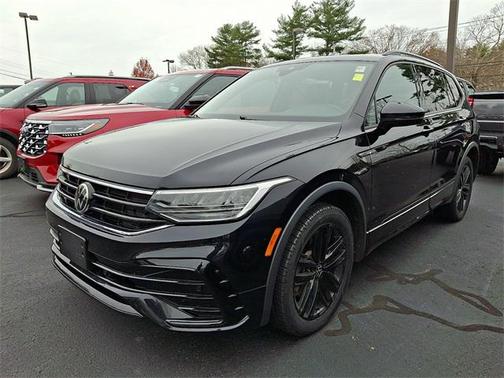2022 Volkswagen Tiguan 2.0T SE R-Line Black 4MOTION