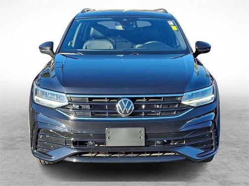 2022 Volkswagen Tiguan 2.0T SE R-Line Black 4MOTION