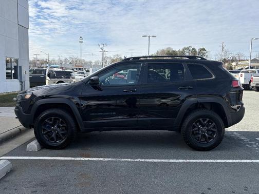 2020 Jeep Cherokee Latitude