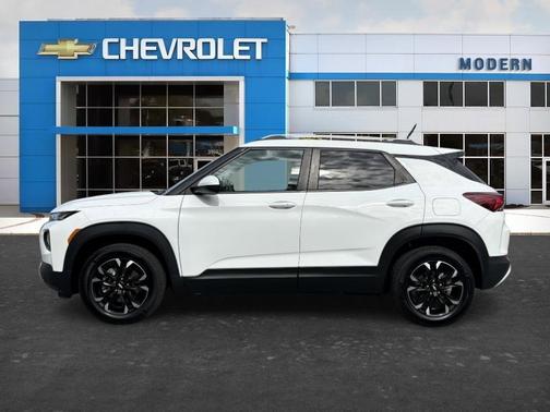 White 2021 Chevrolet Trailblazer LT