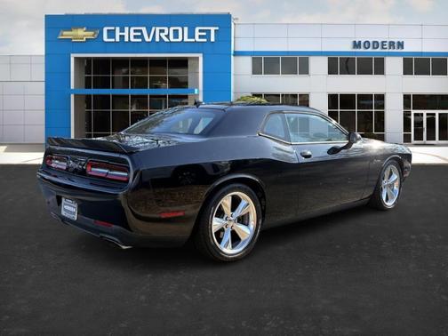 2015 Dodge Challenger R/T Plus