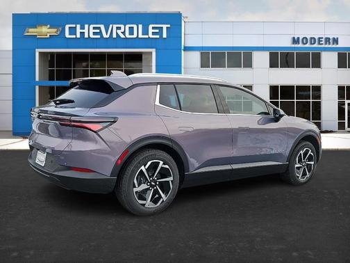 2026 Chevrolet Equinox EV LT 2