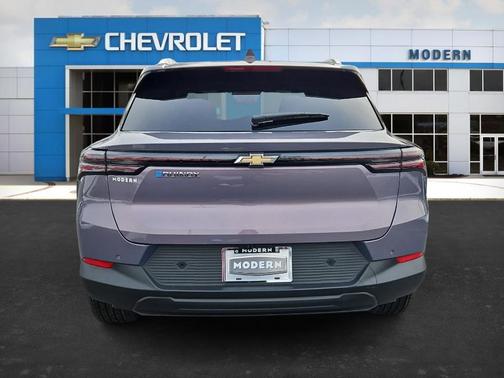 2026 Chevrolet Equinox EV LT 2