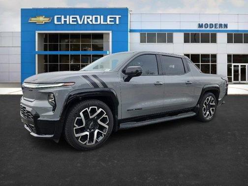 2025 Chevrolet Silverado EV RST