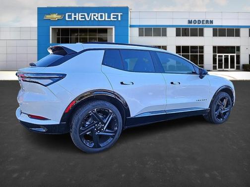 2025 Chevrolet Equinox EV RS