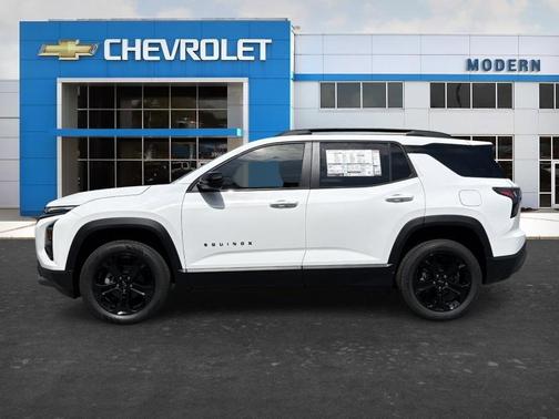 White 2026 Chevrolet Equinox LT