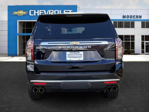 2022 Chevrolet Suburban High Country