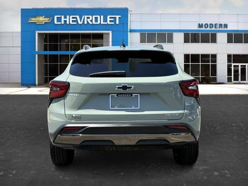Green 2026 Chevrolet Trax ACTIV
