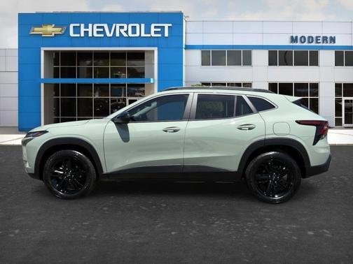 Green 2026 Chevrolet Trax ACTIV