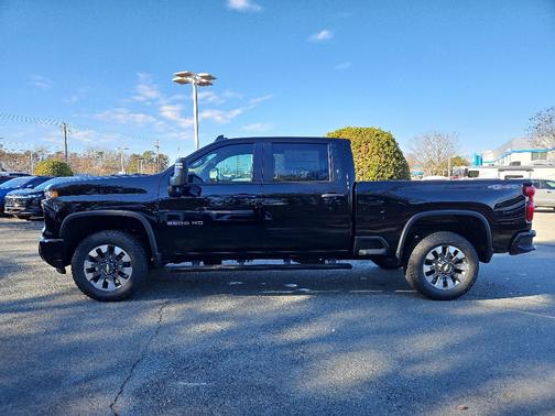 2026 Chevrolet Silverado 2500 Custom
