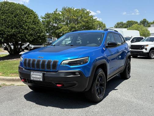 2022 Jeep Cherokee Trailhawk