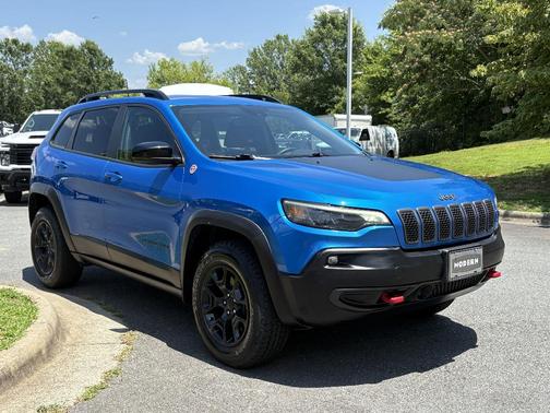 2022 Jeep Cherokee Trailhawk