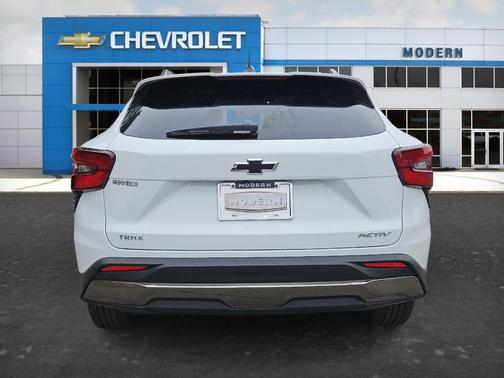 White 2026 Chevrolet Trax ACTIV