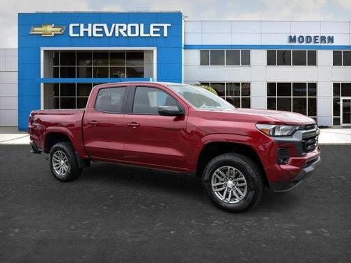 Red 2023 Chevrolet Colorado LT