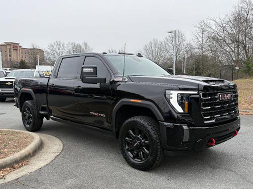 2024 GMC Sierra 2500 AT4
