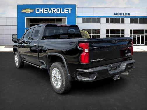 2022 Chevrolet Silverado 2500 High Country