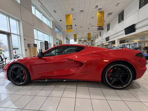 2025 Chevrolet Corvette E-Ray