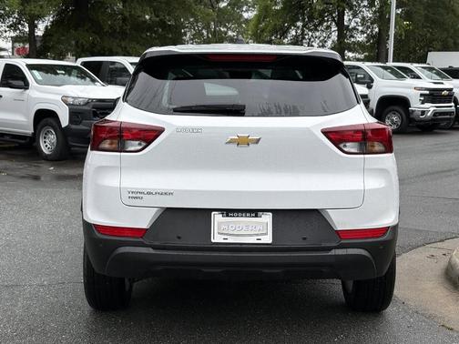 2025 Chevrolet Trailblazer LS