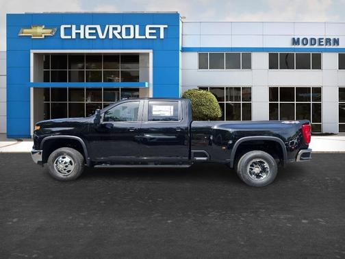 Black 2026 Chevrolet Silverado 3500 LT